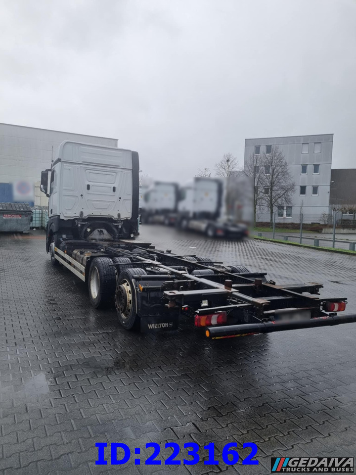 MERCEDES-BENZ Actros 2542 BDF 6x2 Euro6 - 캡 새시 트럭 : 사진 5 MERCEDES-BENZ Actros 2542 BDF 6x2 Euro6 - 캡 새시 트럭 : 사진 5