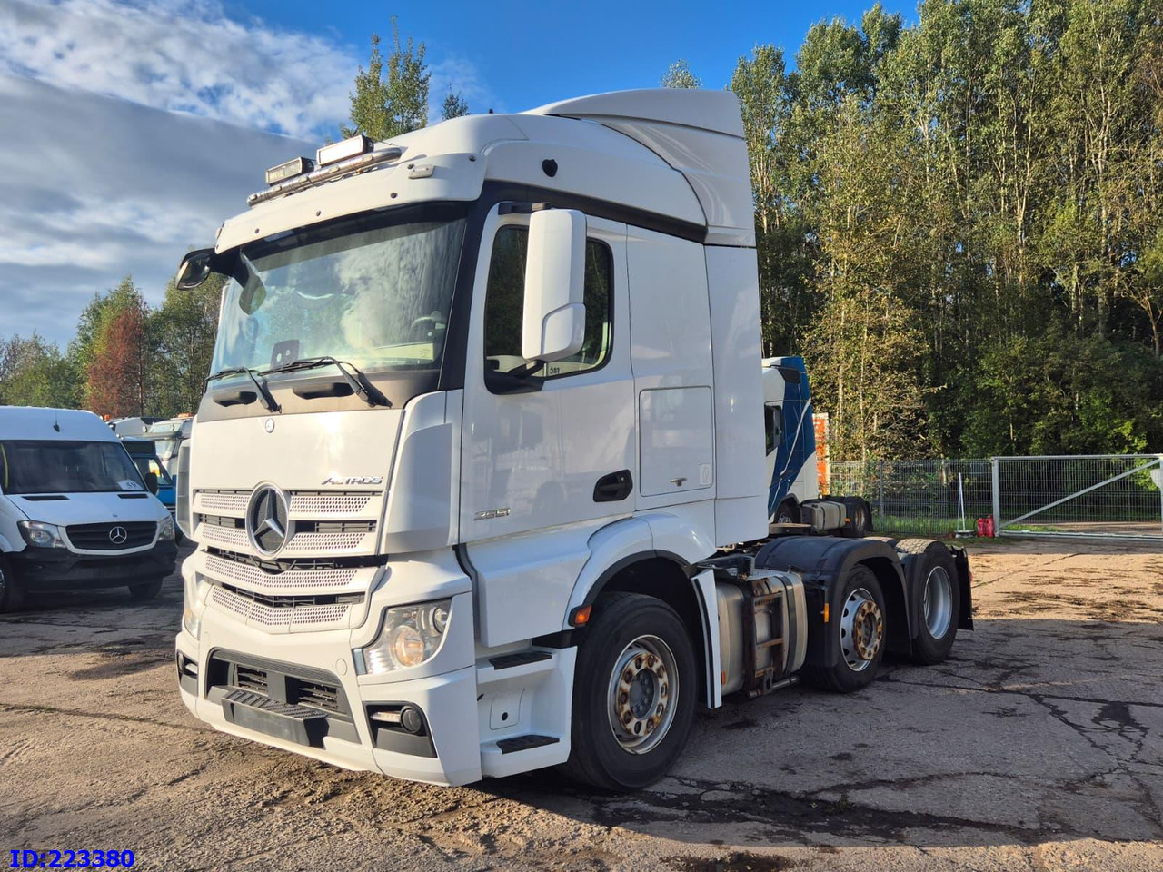 MERCEDES-BENZ Actros 2551 6x2 -Steering axle - Euro6 - 트랙터 유닛 : 사진 1 MERCEDES-BENZ Actros 2551 6x2 -Steering axle - Euro6 - 트랙터 유닛 : 사진 1