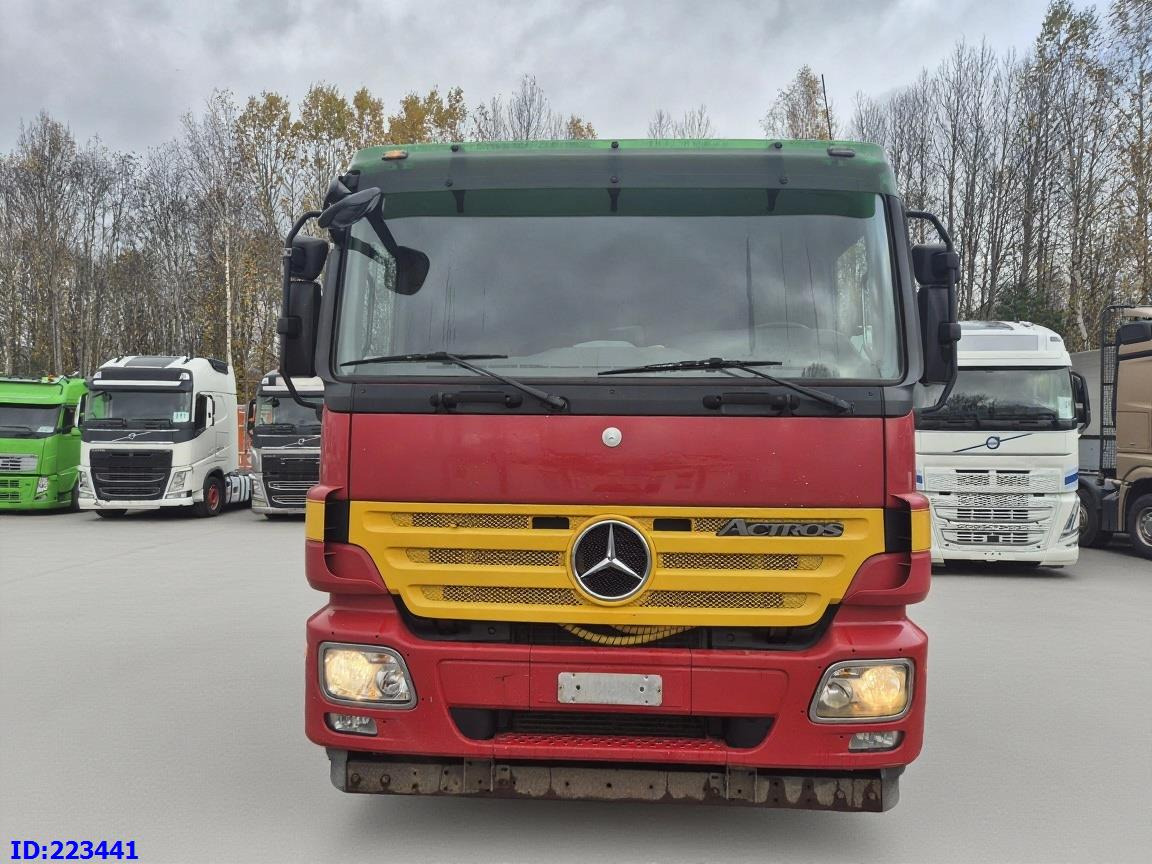 MERCEDES-BENZ Actros 2636 6X4 (3pedals) - 캡 새시 트럭 : 사진 2 MERCEDES-BENZ Actros 2636 6X4 (3pedals) - 캡 새시 트럭 : 사진 2