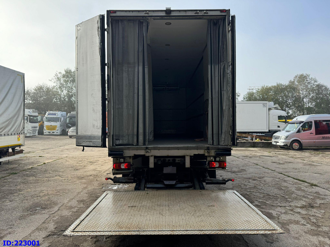 MERCEDES-BENZ Antos 2540 6x2 Euro6 - 냉동탑차 : 사진 5 MERCEDES-BENZ Antos 2540 6x2 Euro6 - 냉동탑차 : 사진 5