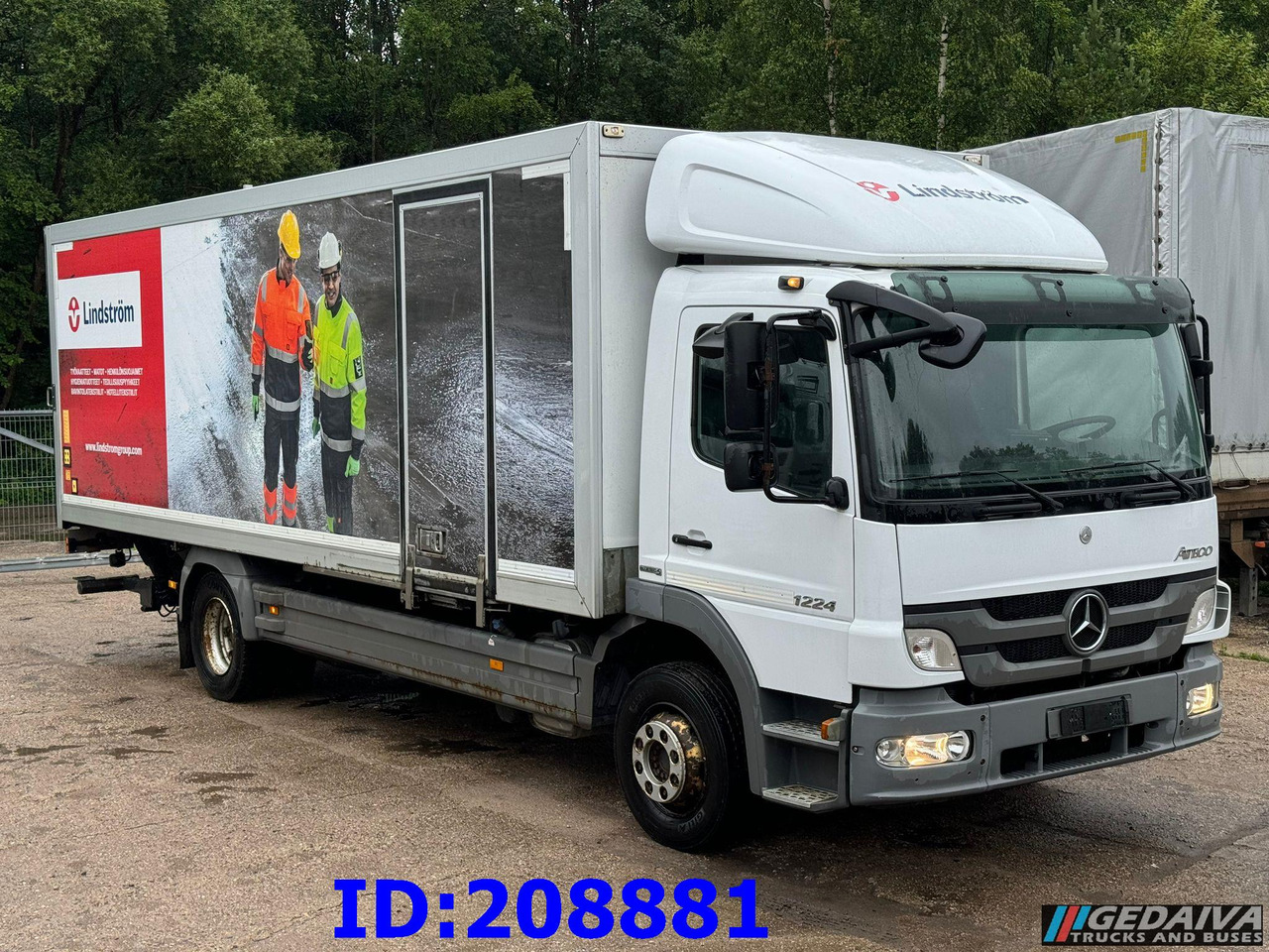 MERCEDES-BENZ Atego 1224 - 박스 트럭 : 사진 4 MERCEDES-BENZ Atego 1224 - 박스 트럭 : 사진 4