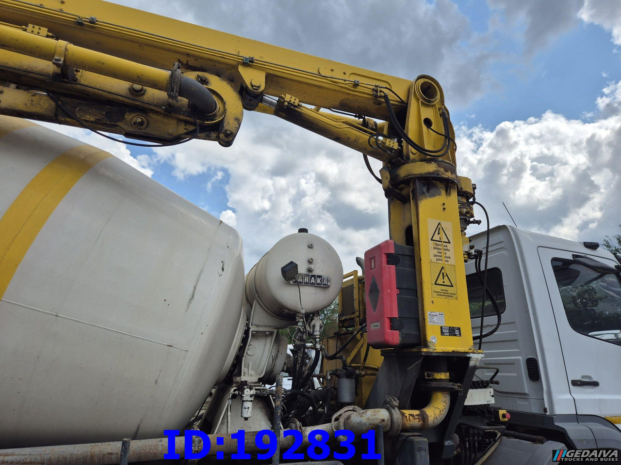 MERCEDES-BENZ Atego 2628 6x4 Schwing 17m 9m3 - 콘크리트 펌프 트럭 : 사진 5 MERCEDES-BENZ Atego 2628 6x4 Schwing 17m 9m3 - 콘크리트 펌프 트럭 : 사진 5