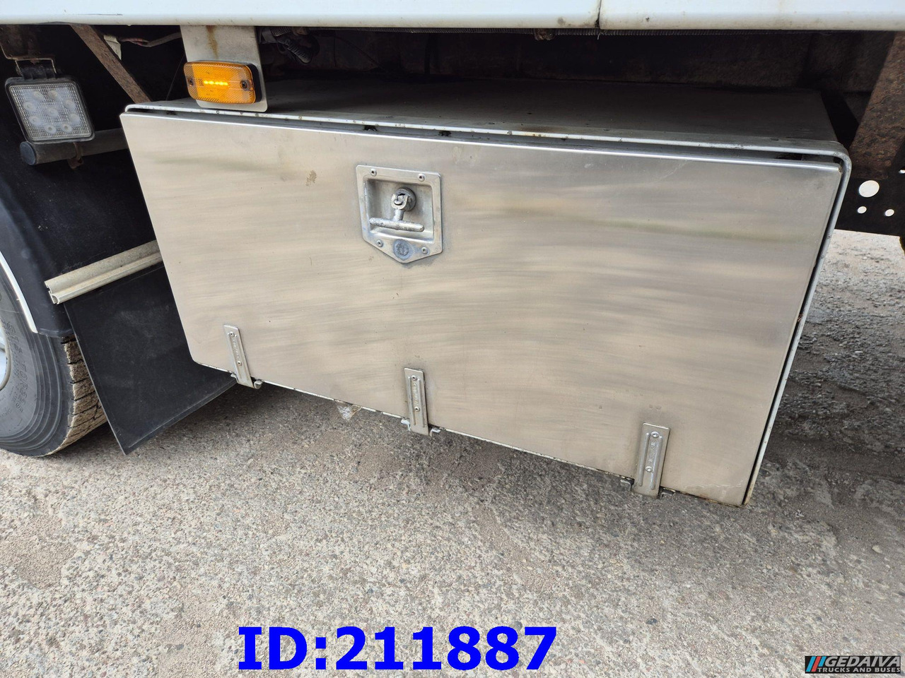 냉동탑차 MERCEDES-BENZ Axor 1833 - Manual : 사진 14