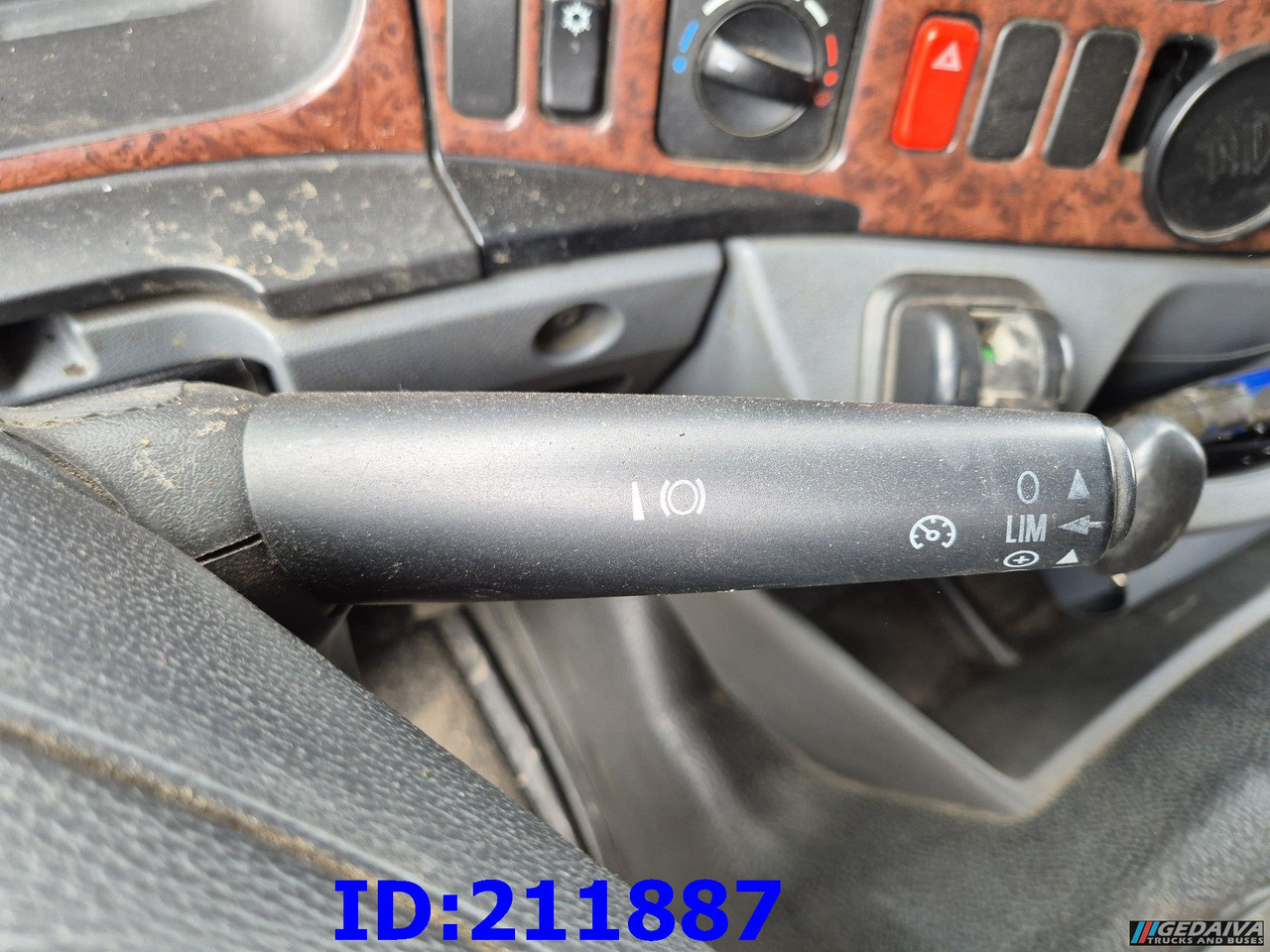 냉동탑차 MERCEDES-BENZ Axor 1833 - Manual : 사진 21