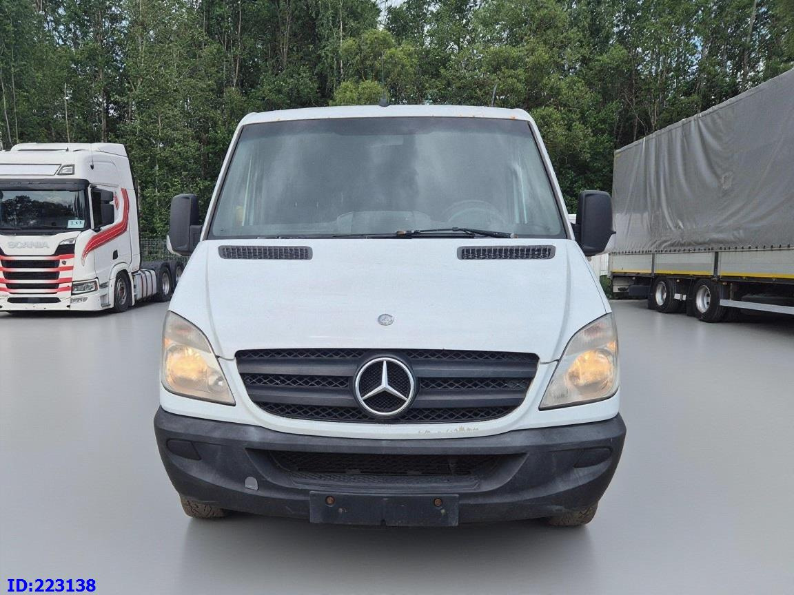 MERCEDES-BENZ Sprinter 213 - Euro5 - 소형 버스, 승합차 : 사진 2 MERCEDES-BENZ Sprinter 213 - Euro5 - 소형 버스, 승합차 : 사진 2