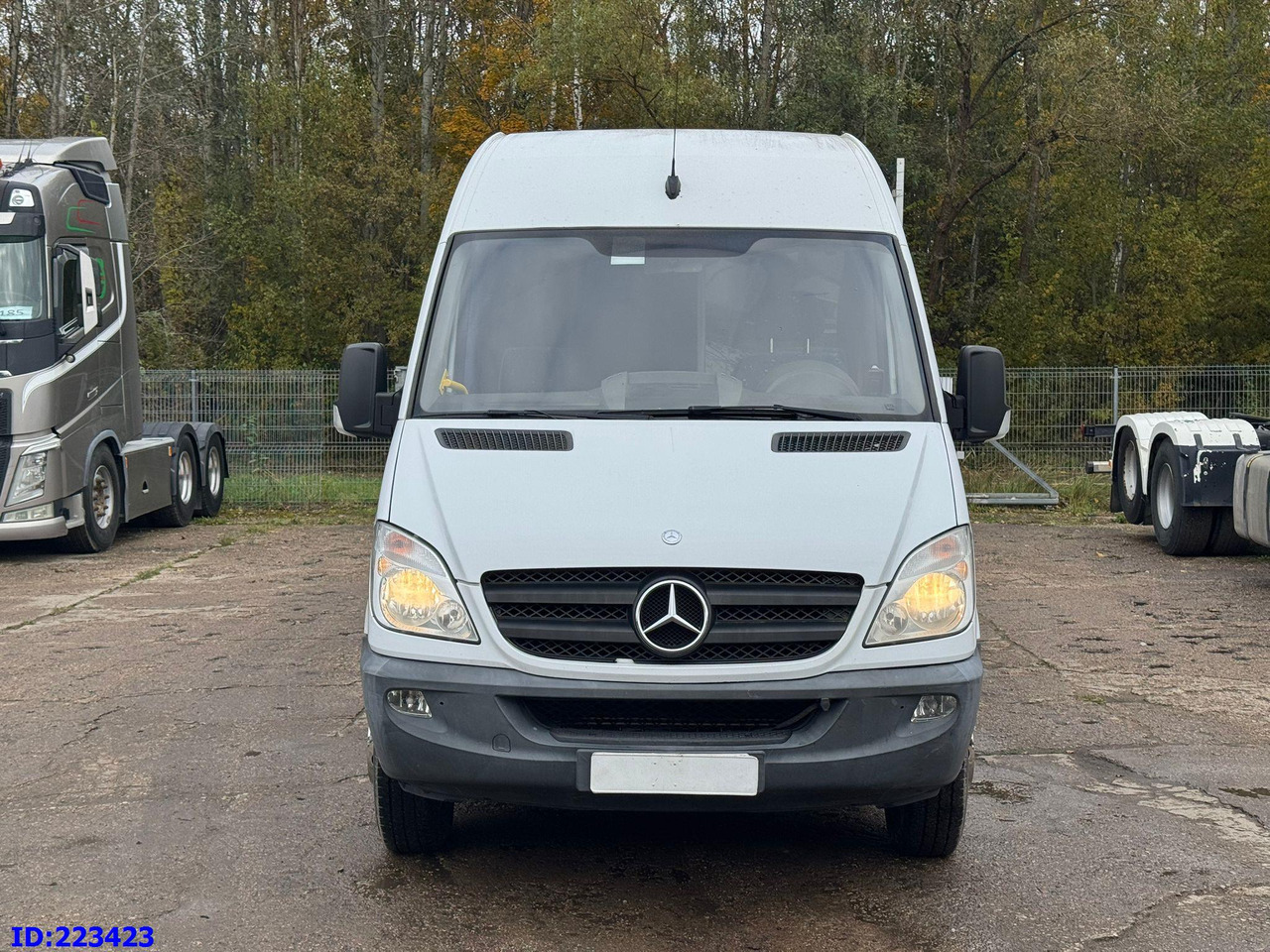 MERCEDES-BENZ Sprinter 516 Euro 5 Avestark 20-seater - 대형 버스 : 사진 2 MERCEDES-BENZ Sprinter 516 Euro 5 Avestark 20-seater - 대형 버스 : 사진 2