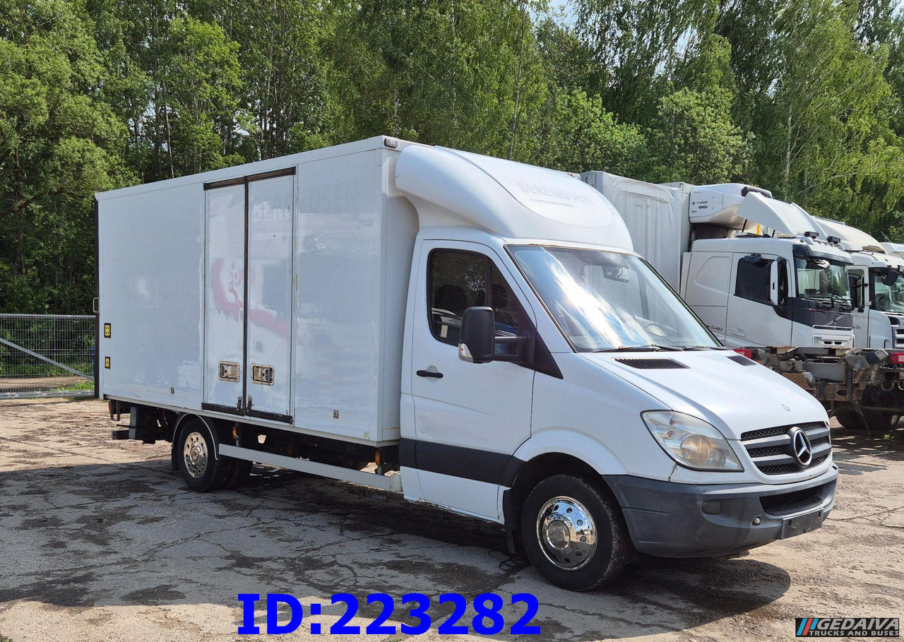 MERCEDES-BENZ Sprinter 516 SUPER - 박스 트럭 : 사진 4 MERCEDES-BENZ Sprinter 516 SUPER - 박스 트럭 : 사진 4