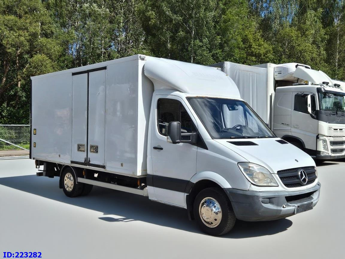 MERCEDES-BENZ Sprinter 516 SUPER - 박스 밴 : 사진 4 MERCEDES-BENZ Sprinter 516 SUPER - 박스 밴 : 사진 4