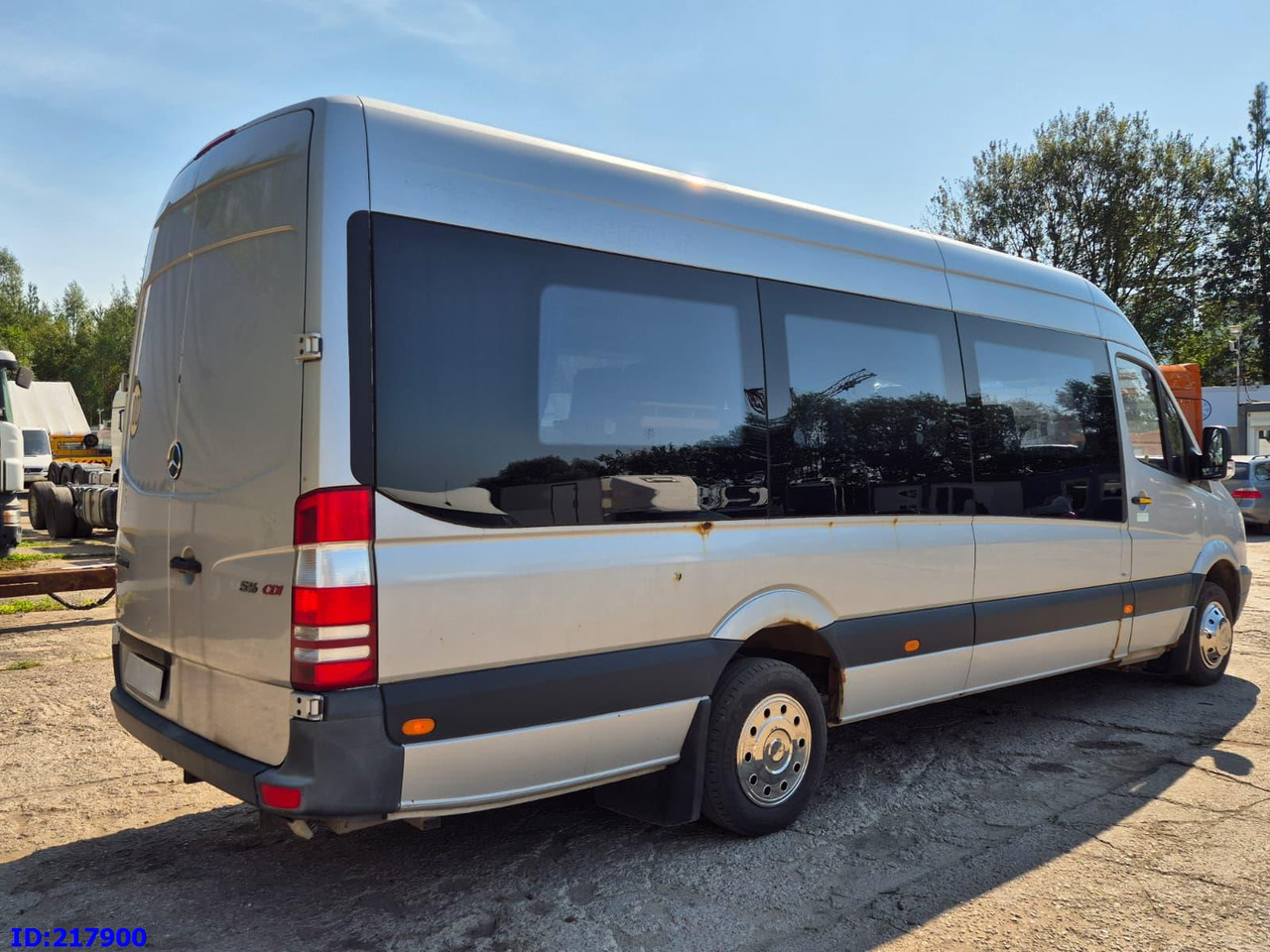 MERCEDES-BENZ Sprinter 516 - VIP - 17 places - 대형 버스 : 사진 5 MERCEDES-BENZ Sprinter 516 - VIP - 17 places - 대형 버스 : 사진 5