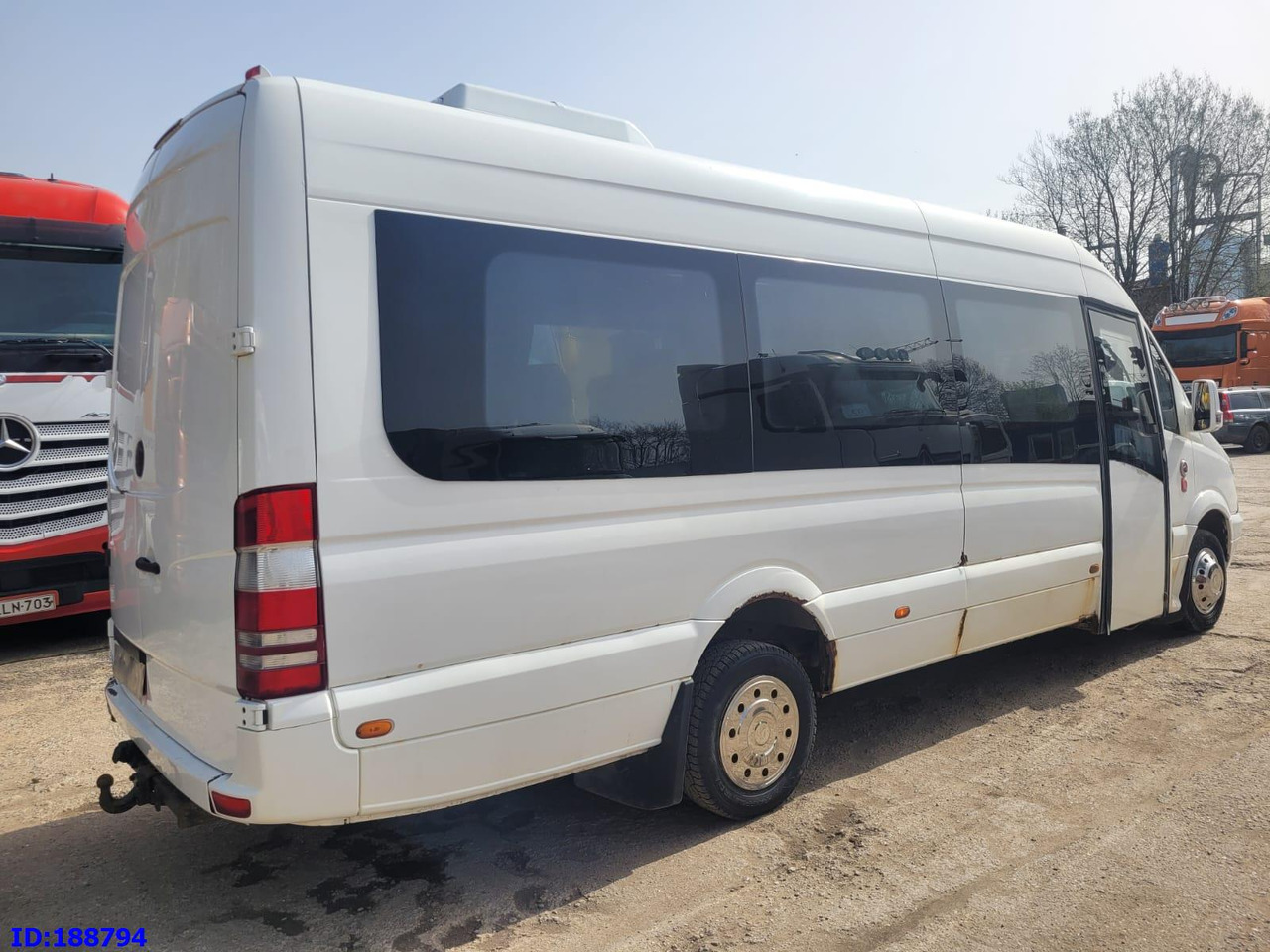 MERCEDES-BENZ Sprinter 518 - Kasten VIP - 20 Seater - 소형 버스, 승합차 : 사진 5 MERCEDES-BENZ Sprinter 518 - Kasten VIP - 20 Seater - 소형 버스, 승합차 : 사진 5