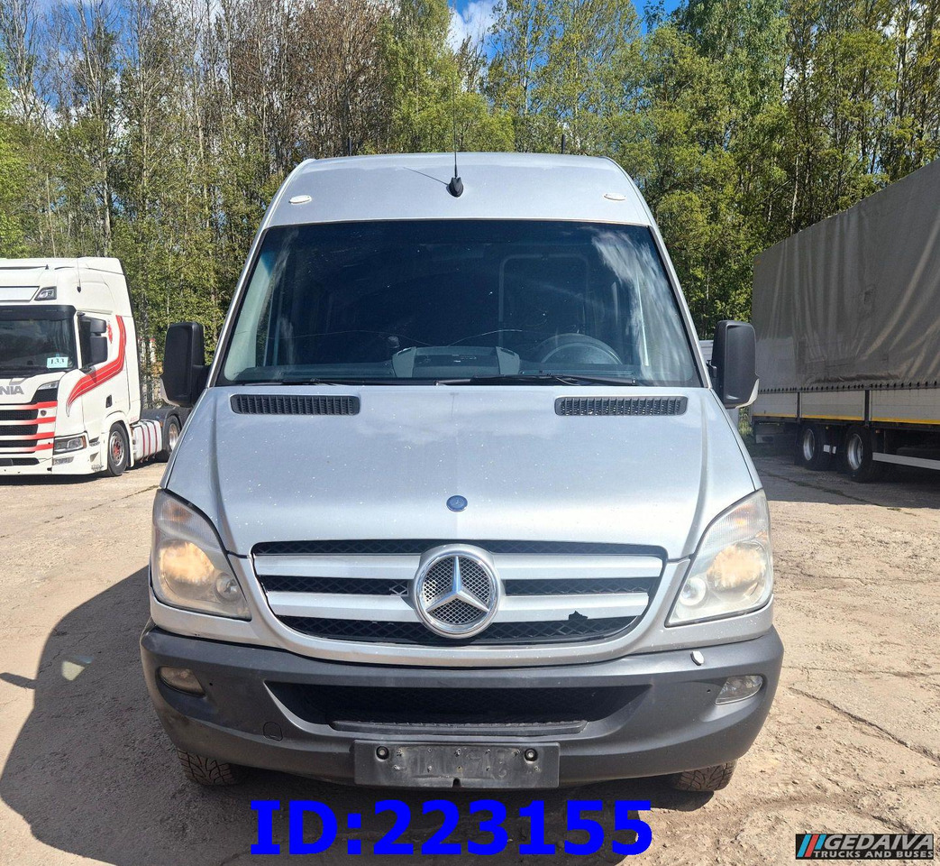 MERCEDES-BENZ Sprinter 519 - Prostyle VIP - 17-seater - 대형 버스 : 사진 2 MERCEDES-BENZ Sprinter 519 - Prostyle VIP - 17-seater - 대형 버스 : 사진 2