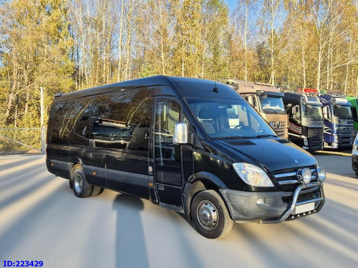 MERCEDES-BENZ Sprinter 519 VIP - 17 Seater - Euro 5 - 대형 버스 : 사진 2 MERCEDES-BENZ Sprinter 519 VIP - 17 Seater - Euro 5 - 대형 버스 : 사진 2