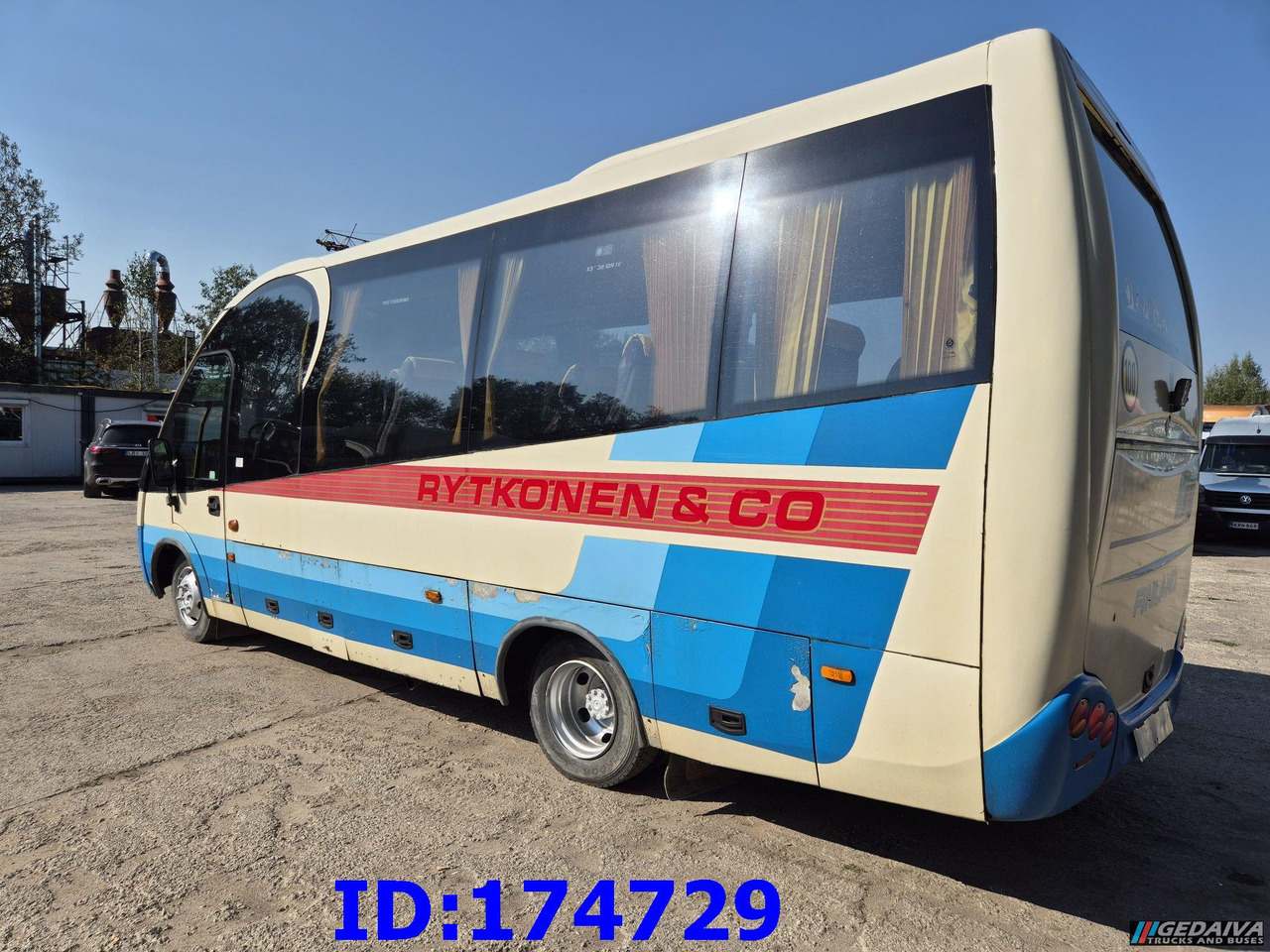 MERCEDES-BENZ Vario 815 26-Seater - 대형 버스 : 사진 5 MERCEDES-BENZ Vario 815 26-Seater - 대형 버스 : 사진 5