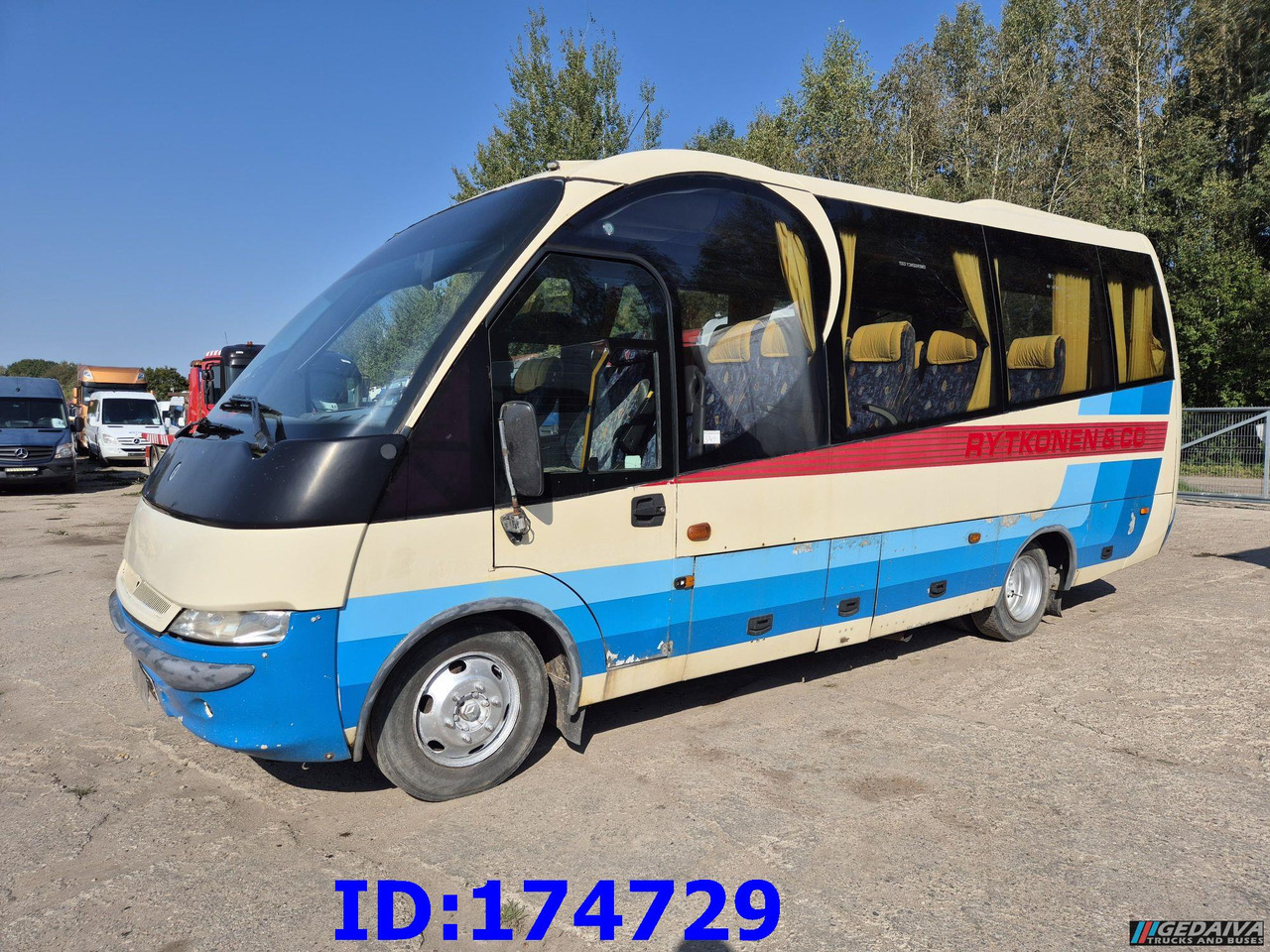 MERCEDES-BENZ Vario 815 26-Seater - 대형 버스 : 사진 1 MERCEDES-BENZ Vario 815 26-Seater - 대형 버스 : 사진 1
