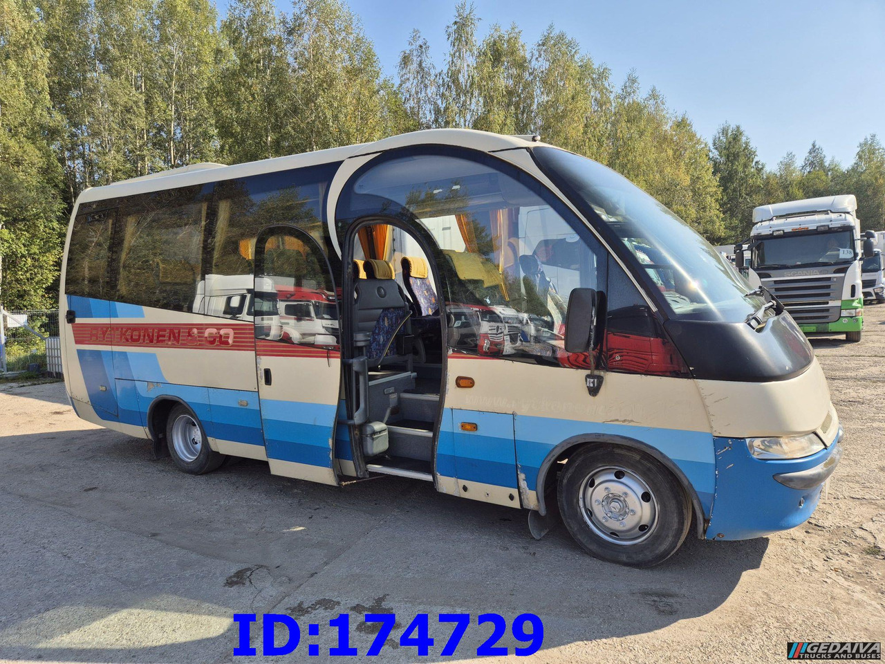 MERCEDES-BENZ Vario 815 26-Seater - 대형 버스 : 사진 4 MERCEDES-BENZ Vario 815 26-Seater - 대형 버스 : 사진 4