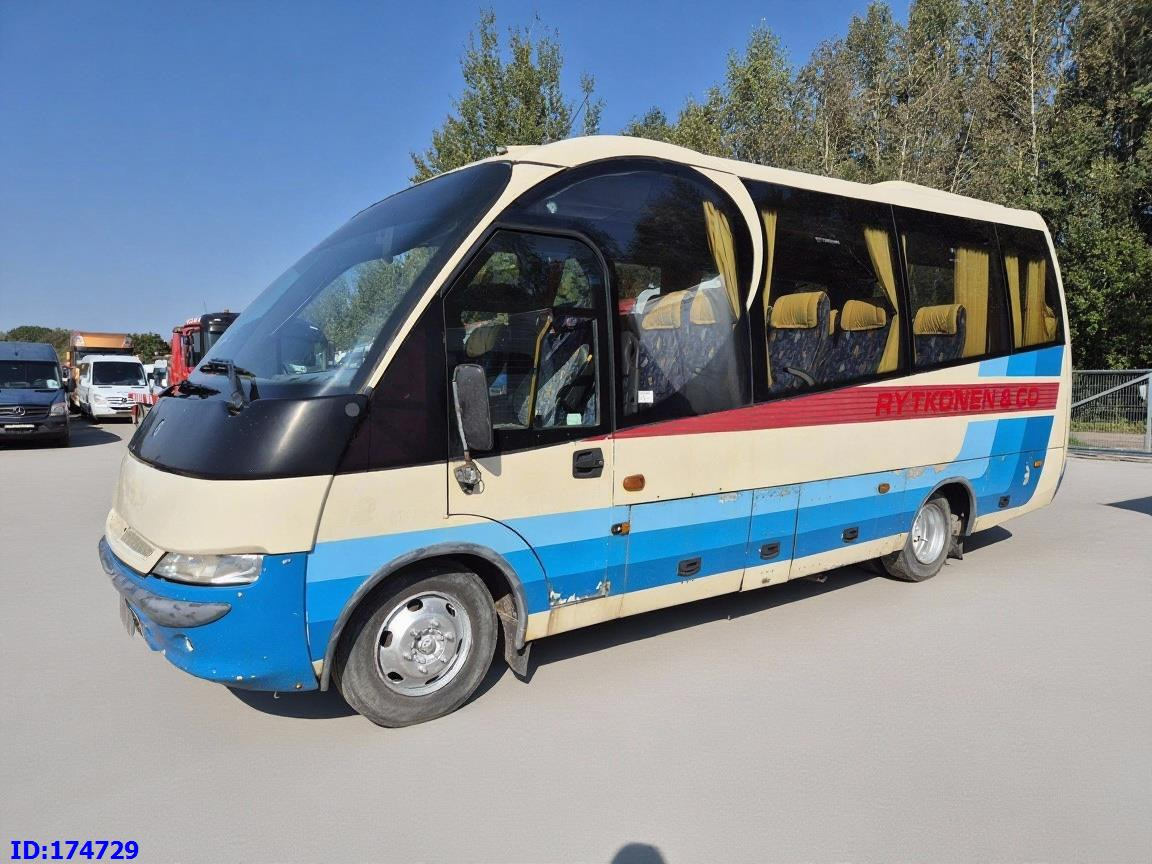 MERCEDES-BENZ Vario 815 26-Seater - 소형 버스, 대형 버스 : 사진 1 MERCEDES-BENZ Vario 815 26-Seater - 소형 버스, 대형 버스 : 사진 1
