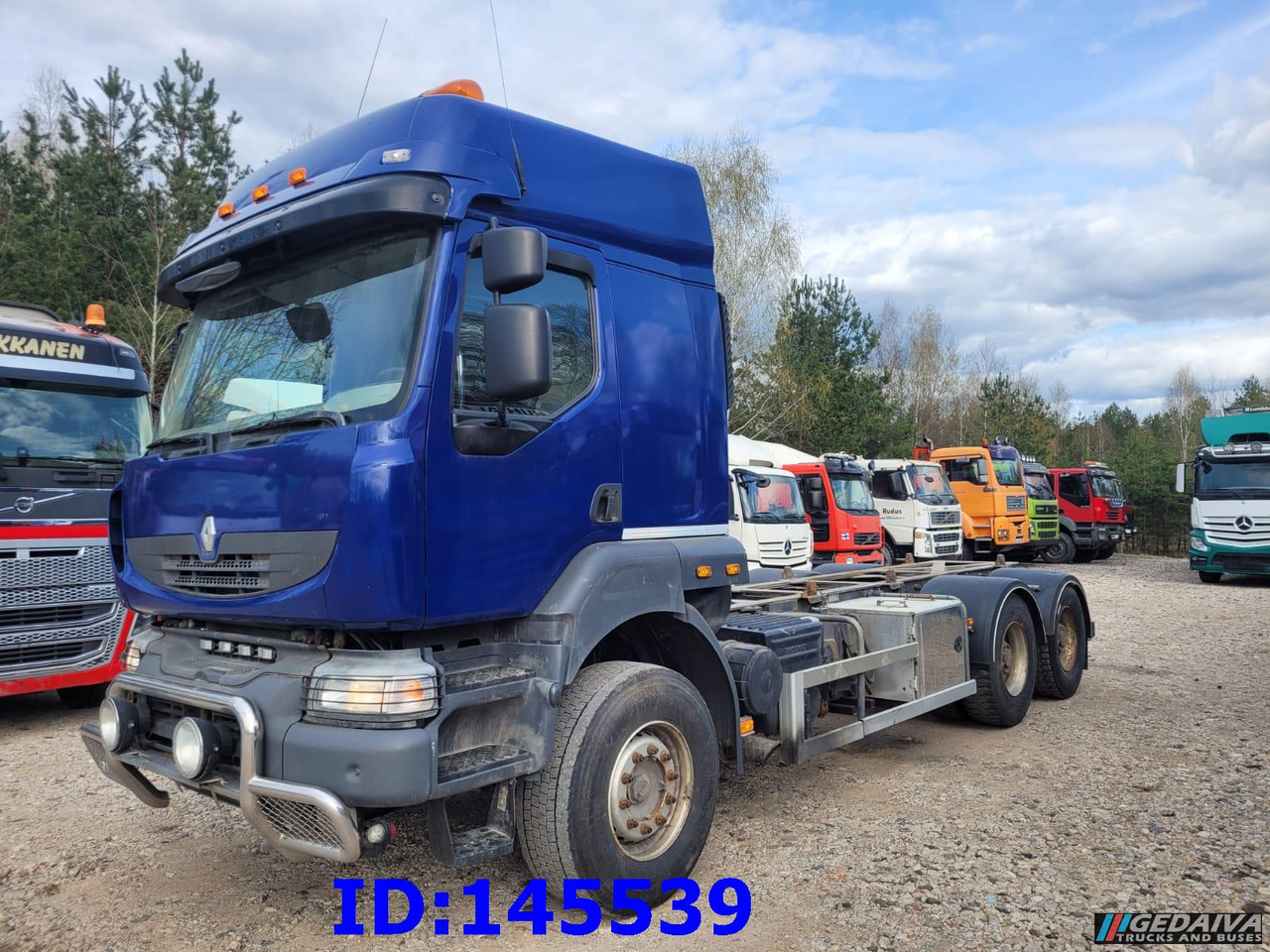 RENAULT Kerax 520HP 6x4 Full steel - 캡 새시 트럭 : 사진 1 RENAULT Kerax 520HP 6x4 Full steel - 캡 새시 트럭 : 사진 1
