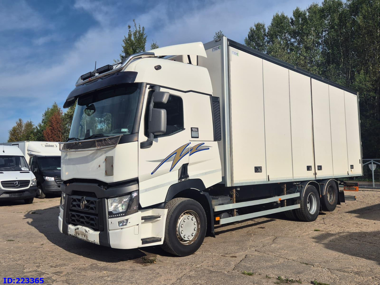 RENAULT T520 6x2 Euro 6 (Box 7.82m) - 박스 트럭 : 사진 1 RENAULT T520 6x2 Euro 6 (Box 7.82m) - 박스 트럭 : 사진 1