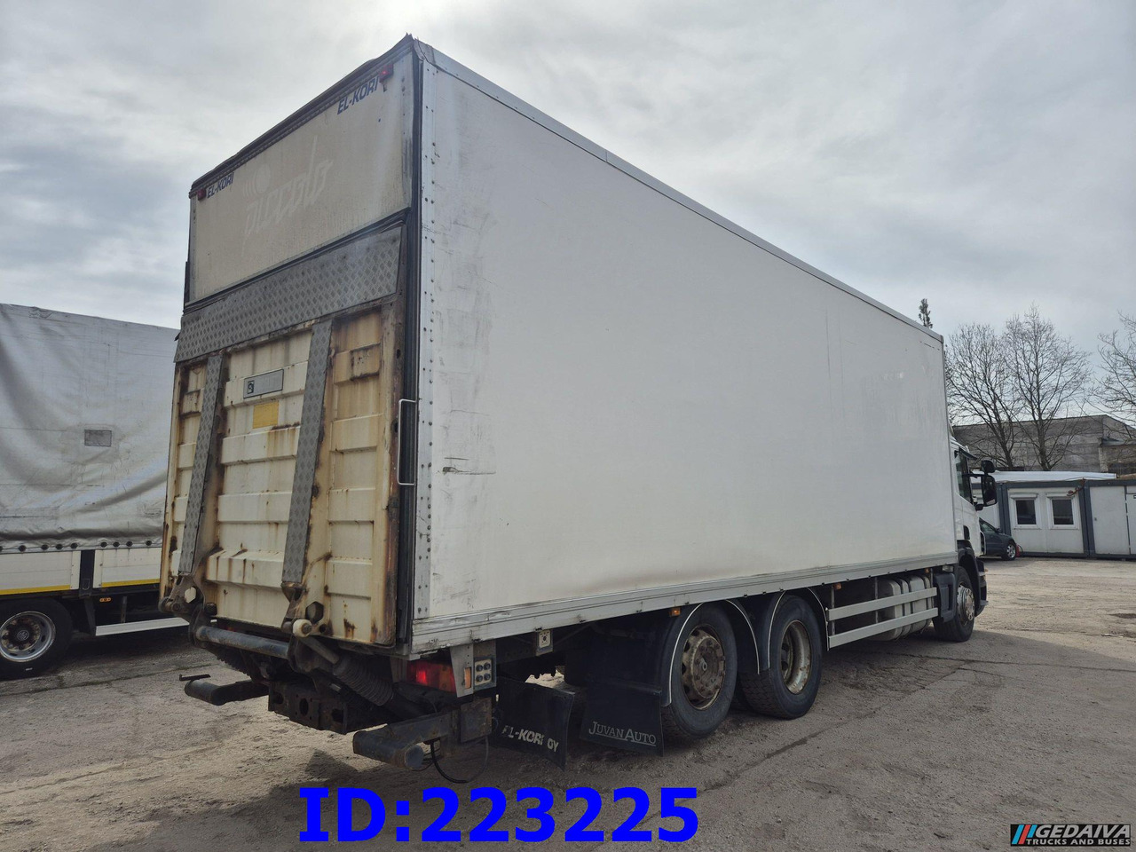 SCANIA P380 6x2 Open side box - 박스 트럭 : 사진 5 SCANIA P380 6x2 Open side box - 박스 트럭 : 사진 5