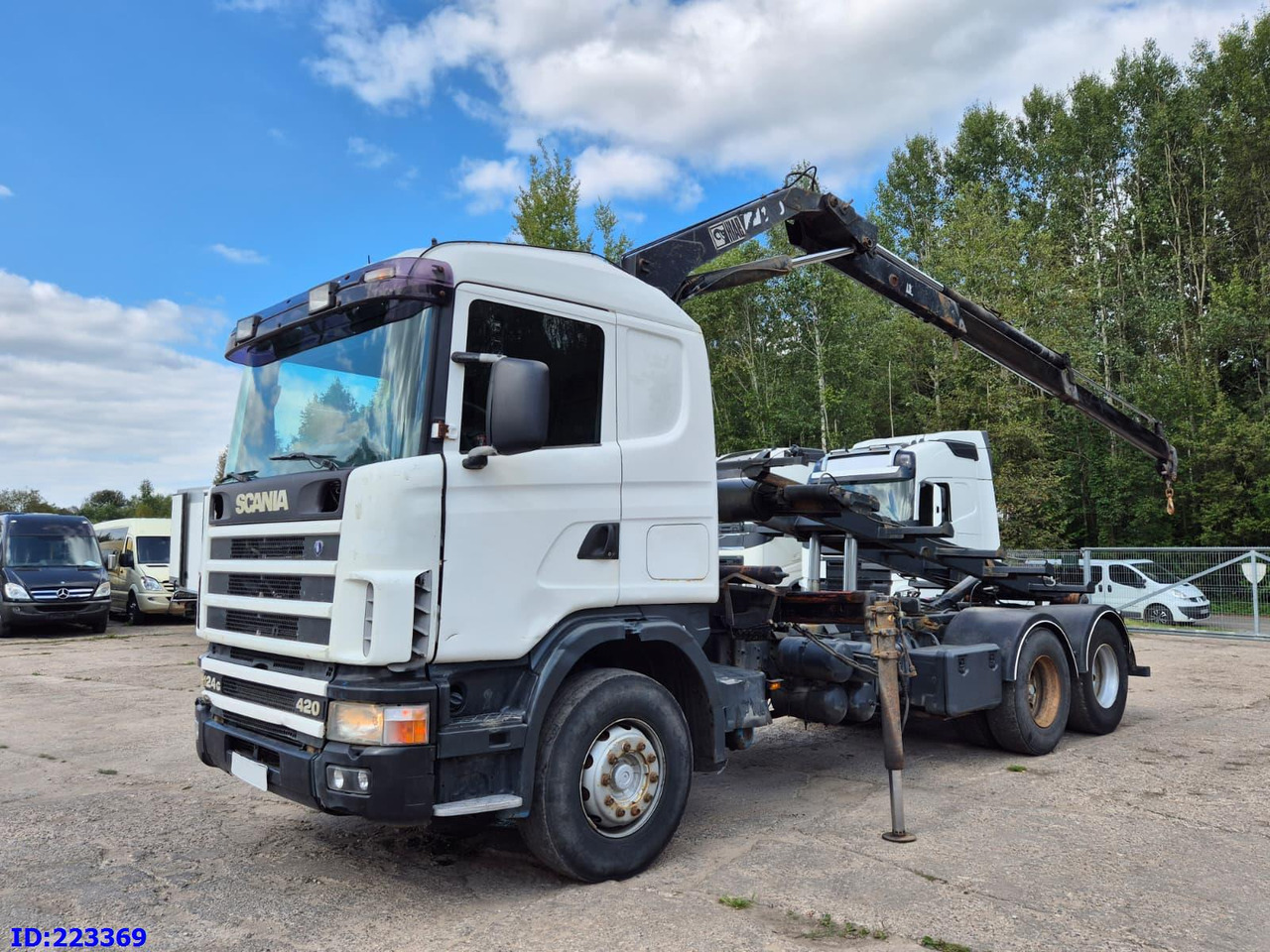 SCANIA R124 420 + Crane HIAB 140AW - 덤프트럭 : 사진 1 SCANIA R124 420 + Crane HIAB 140AW - 덤프트럭 : 사진 1