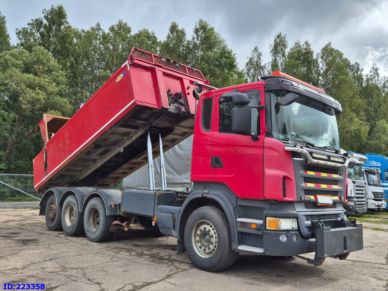 SCANIA R500 8x4 V8 - 덤프트럭 : 사진 2 SCANIA R500 8x4 V8 - 덤프트럭 : 사진 2