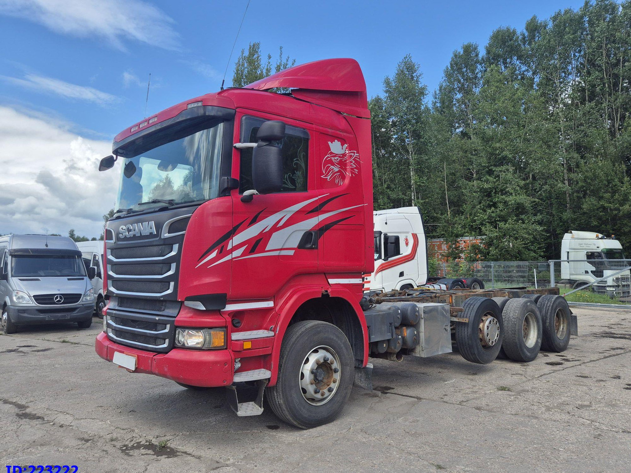 SCANIA R620 - 8x4 - Steering axle - 캡 새시 트럭 : 사진 1 SCANIA R620 - 8x4 - Steering axle - 캡 새시 트럭 : 사진 1