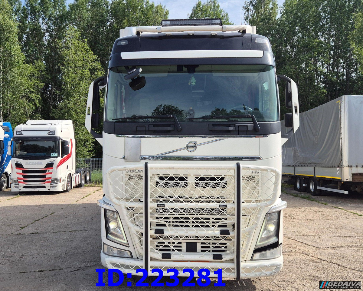 VOLVO FH13 540HP 6x2 (10 tyre) Euro6 - 등온 트럭 : 사진 2 VOLVO FH13 540HP 6x2 (10 tyre) Euro6 - 등온 트럭 : 사진 2