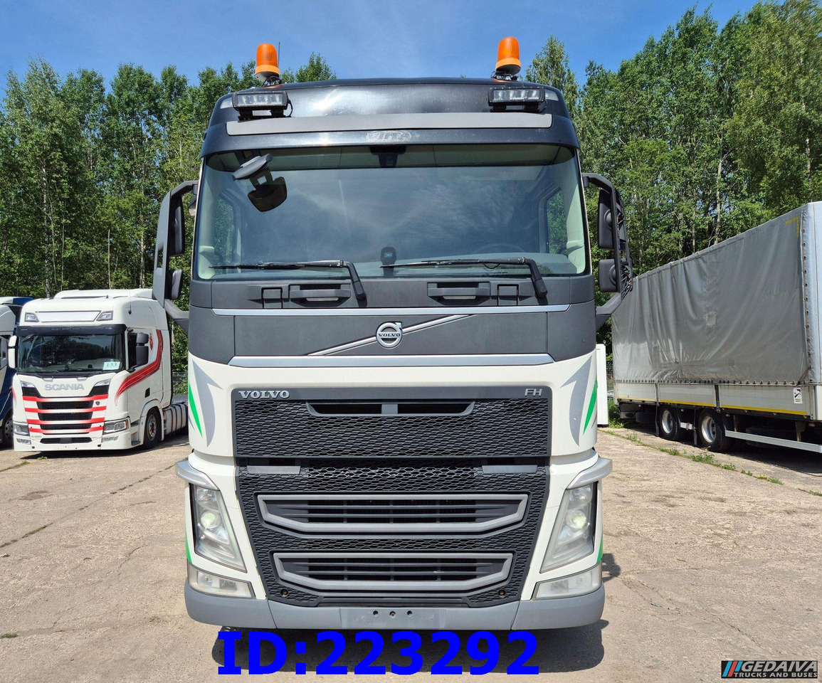 VOLVO FH13 540HP 8x4 Steering axle - 등온 트럭 : 사진 2 VOLVO FH13 540HP 8x4 Steering axle - 등온 트럭 : 사진 2