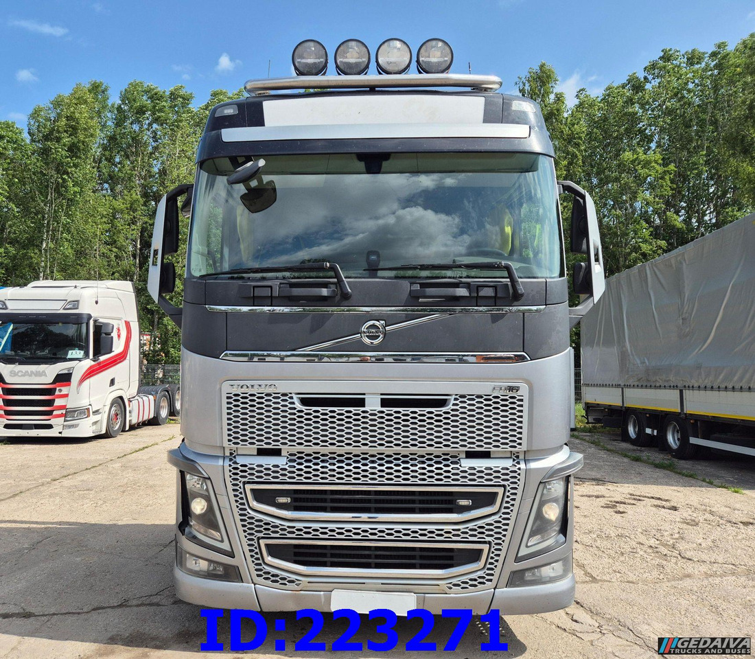 VOLVO FH16 750HP 8x4 (Steering axle / 2 axles lifting) - 목재 트럭 : 사진 2 VOLVO FH16 750HP 8x4 (Steering axle / 2 axles lifting) - 목재 트럭 : 사진 2