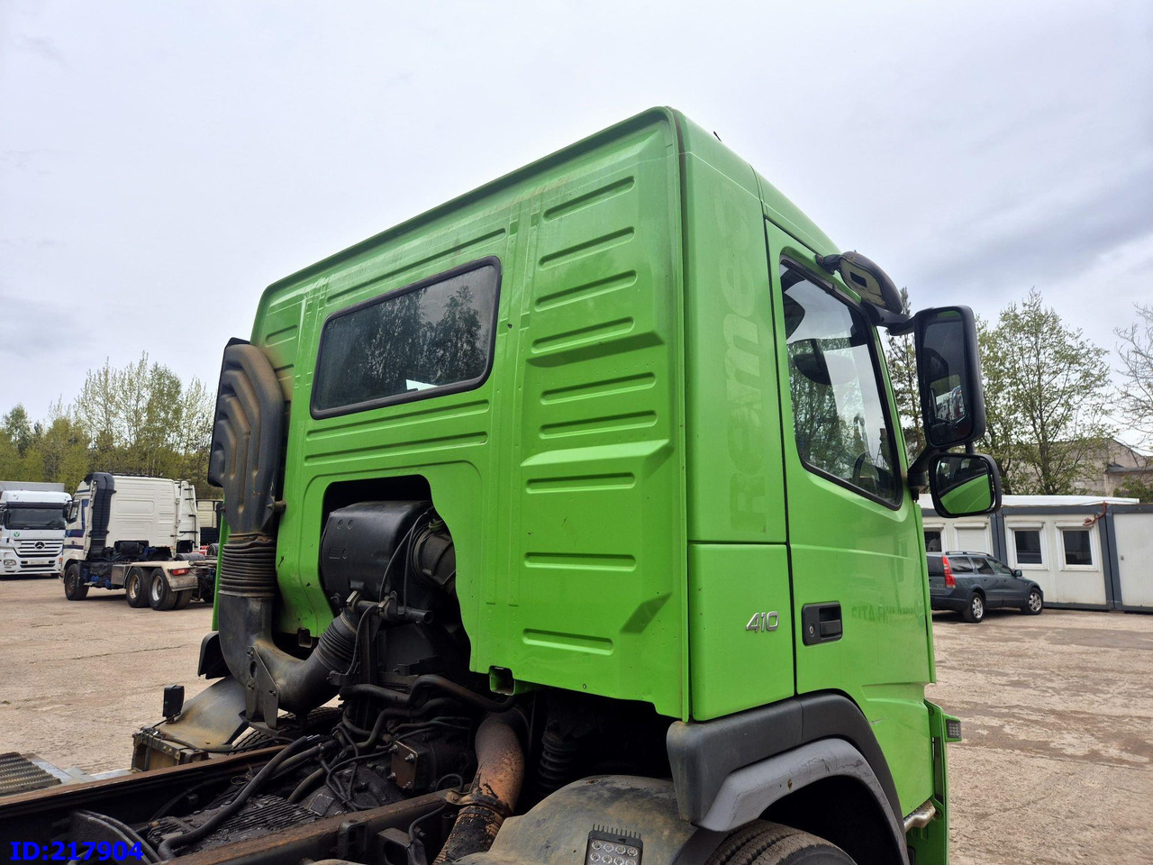 VOLVO FM 410HP 8x4 (Steering axle) - 캡 새시 트럭 : 사진 5 VOLVO FM 410HP 8x4 (Steering axle) - 캡 새시 트럭 : 사진 5