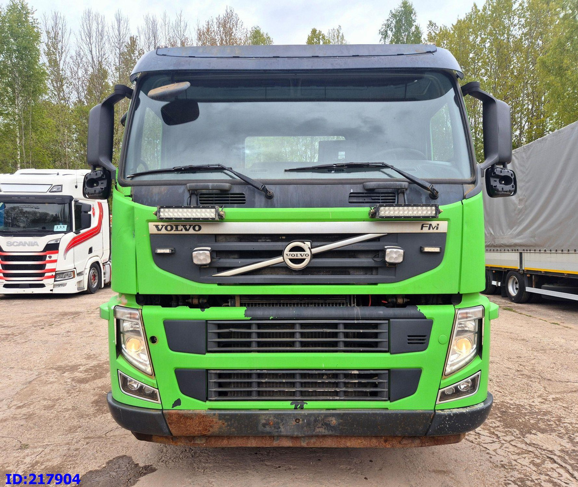 VOLVO FM 410HP 8x4 (Steering axle) - 캡 새시 트럭 : 사진 2 VOLVO FM 410HP 8x4 (Steering axle) - 캡 새시 트럭 : 사진 2