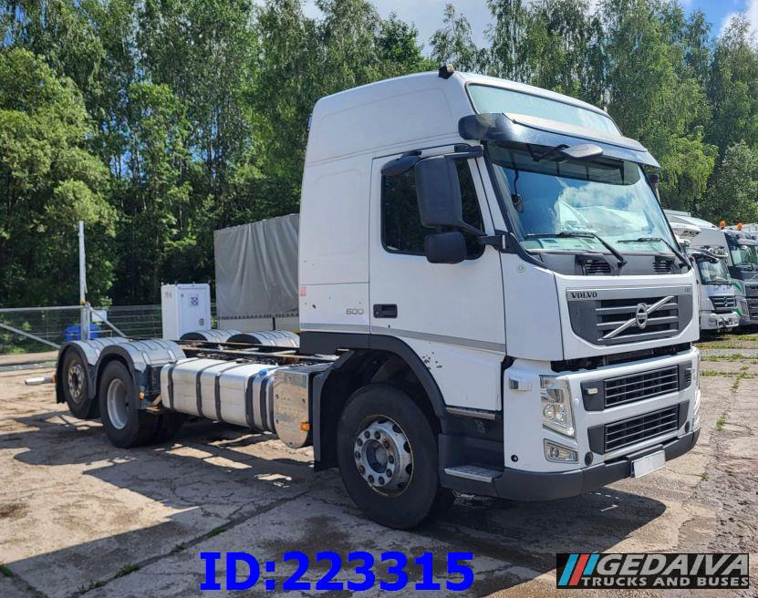 VOLVO FM 500HP 6x2 Euro5 - 캡 새시 트럭 : 사진 4 VOLVO FM 500HP 6x2 Euro5 - 캡 새시 트럭 : 사진 4