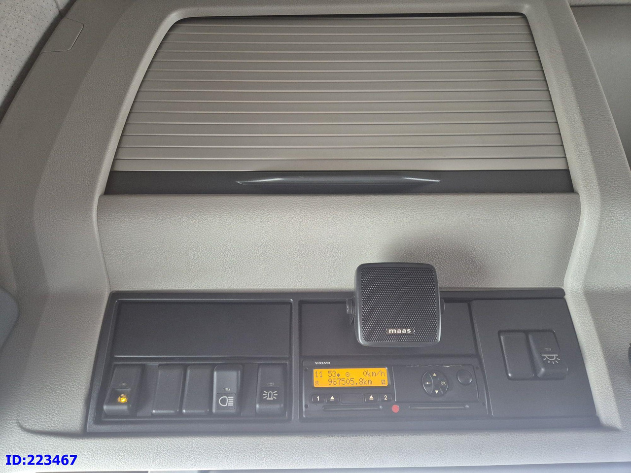 트랙터 유닛 VOLVO FM11 410HP 6x2 Hydraulic Manual : 사진 18 트랙터 유닛 VOLVO FM11 410HP 6x2 Hydraulic Manual : 사진 18