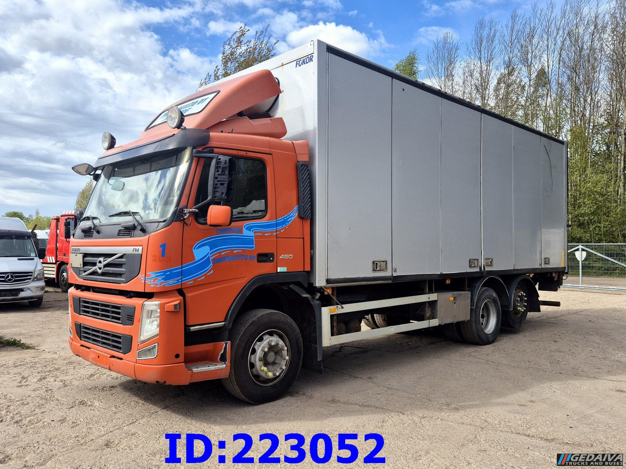 VOLVO FM11 450HP 6x2 Euro5 - 박스 트럭 : 사진 1 VOLVO FM11 450HP 6x2 Euro5 - 박스 트럭 : 사진 1