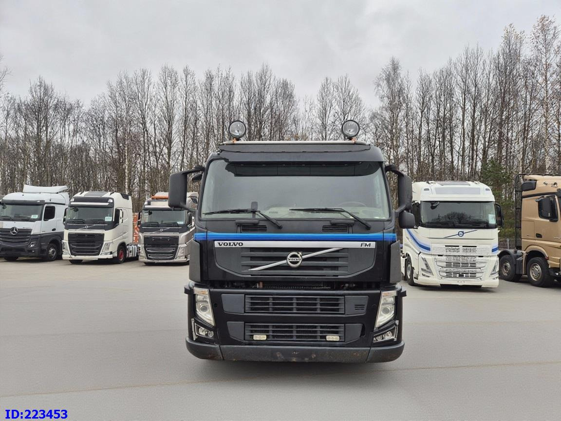 VOLVO FM11 450HP 6x2 TANK 16000 l / VACUUM JUROP PR 150 / ASENIZACYJNY / Euro5 / Steering Axle - 유조트럭 : 사진 2 VOLVO FM11 450HP 6x2 TANK 16000 l / VACUUM JUROP PR 150 / ASENIZACYJNY / Euro5 / Steering Axle - 유조트럭 : 사진 2