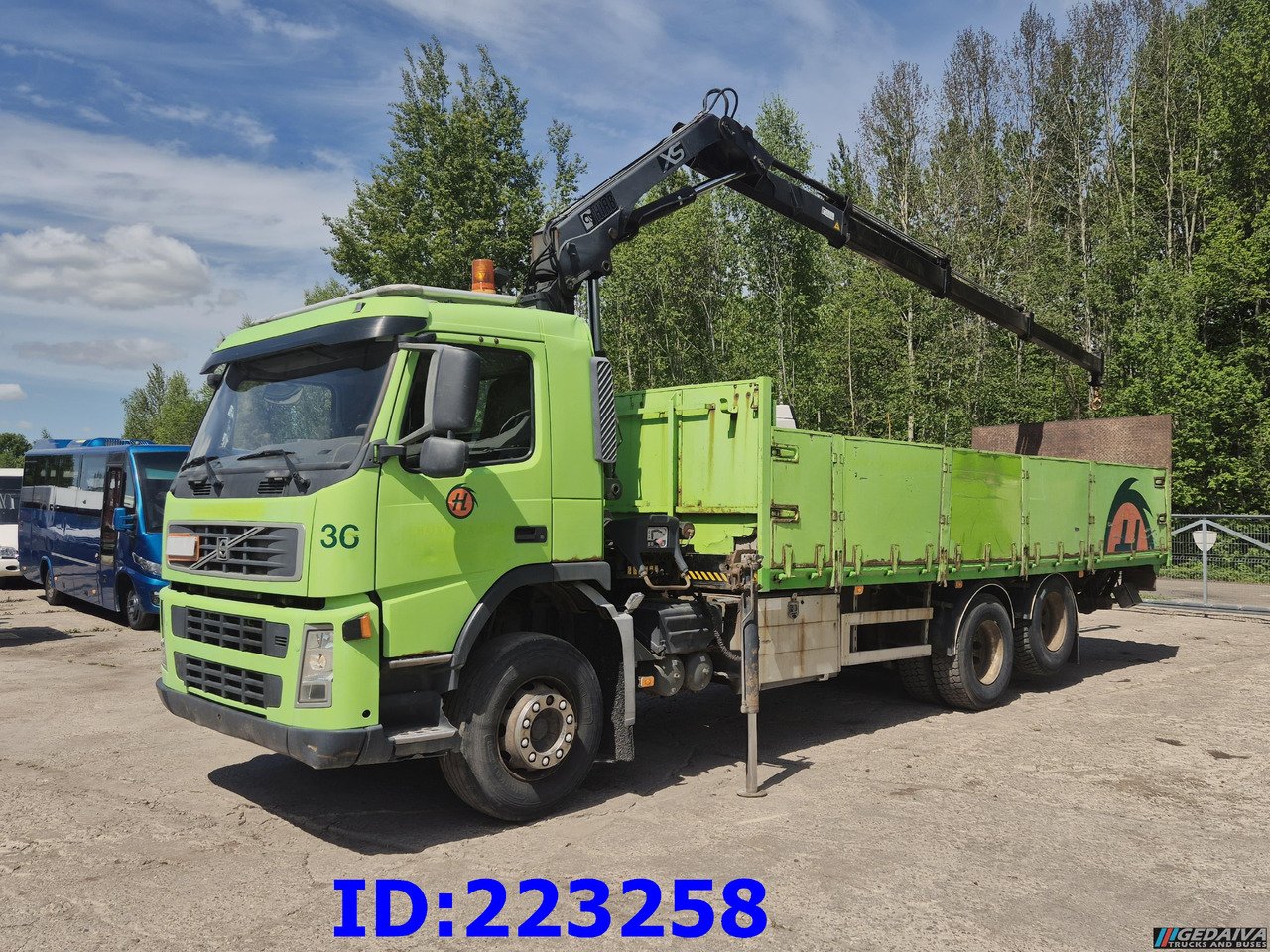 VOLVO FM9 300HP 6x2 + HIAB 144B -3 CL - 드롭사이드/ 플랫베드 트럭 : 사진 1 VOLVO FM9 300HP 6x2 + HIAB 144B -3 CL - 드롭사이드/ 플랫베드 트럭 : 사진 1