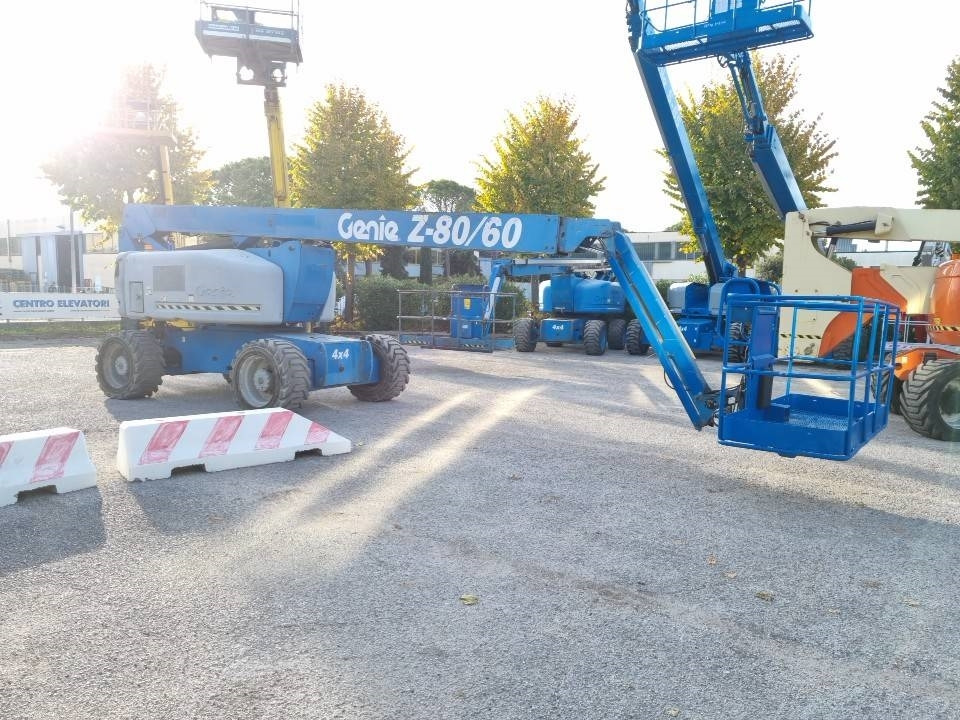 Genie Z 80/60 - 관절 붐 : 사진 1 Genie Z 80/60 - 관절 붐 : 사진 1