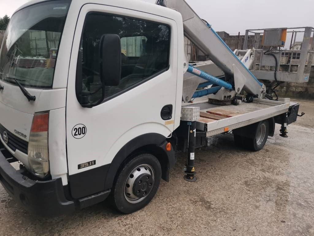 Multitel MX 200 - 트럭 탑재 고가작업 플랫폼 : 사진 4 Multitel MX 200 - 트럭 탑재 고가작업 플랫폼 : 사진 4