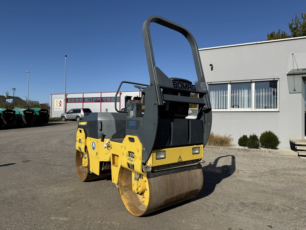 Bomag BW 100 AD-3 (111745) - 로드 롤러 : 사진 3 Bomag BW 100 AD-3 (111745) - 로드 롤러 : 사진 3