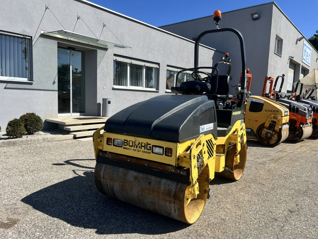 Bomag BW 120 AD-4 (111624) - 로드 롤러 : 사진 2 Bomag BW 120 AD-4 (111624) - 로드 롤러 : 사진 2