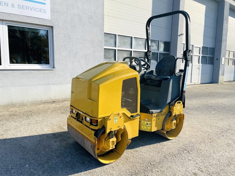 Caterpillar CB14B (3399) - 롤러 : 사진 4 Caterpillar CB14B (3399) - 롤러 : 사진 4