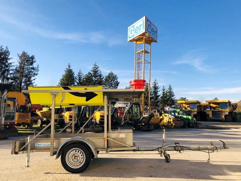 Diverses Bucharts RMS2000 (3029) - 건설장비, 트레일러 : 사진 1 Diverses Bucharts RMS2000 (3029) - 건설장비, 트레일러 : 사진 1