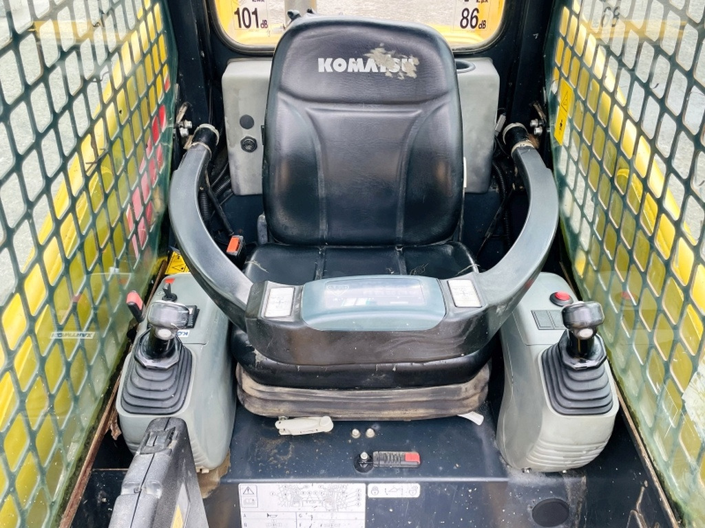 Komatsu SK714-5 (3947) - 스키드 스티어 로더 : 사진 5 Komatsu SK714-5 (3947) - 스키드 스티어 로더 : 사진 5