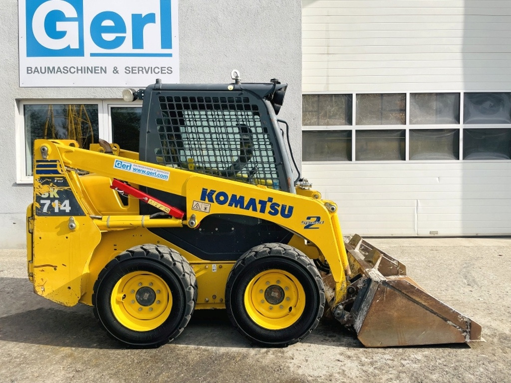 Komatsu SK714-5 (3948) - 스키드 스티어 로더 : 사진 2 Komatsu SK714-5 (3948) - 스키드 스티어 로더 : 사진 2