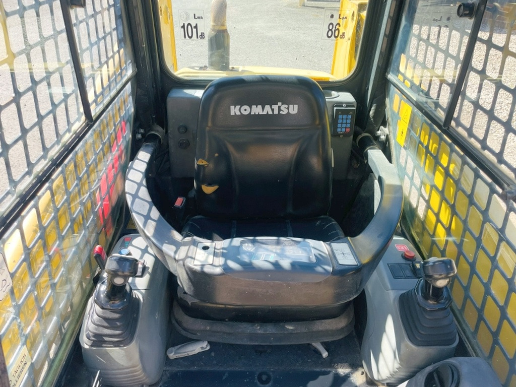 Komatsu SK714-5 (4066) - 스키드 스티어 로더 : 사진 5 Komatsu SK714-5 (4066) - 스키드 스티어 로더 : 사진 5