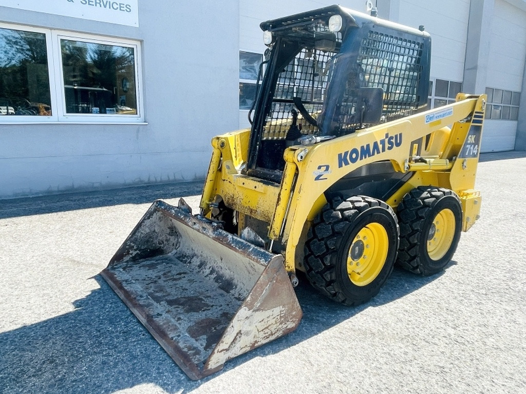 Komatsu SK714-5 (4067) - 스키드 스티어 로더 : 사진 4 Komatsu SK714-5 (4067) - 스키드 스티어 로더 : 사진 4