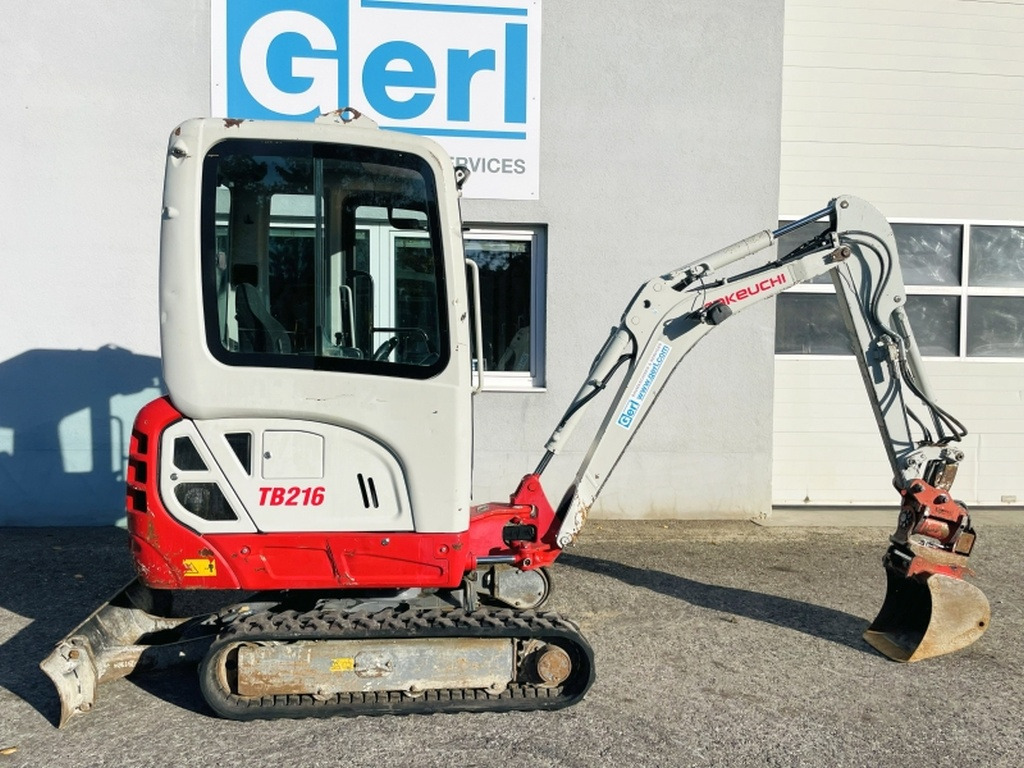 Takeuchi TB216 (4095) - 미니 굴삭기 : 사진 2 Takeuchi TB216 (4095) - 미니 굴삭기 : 사진 2