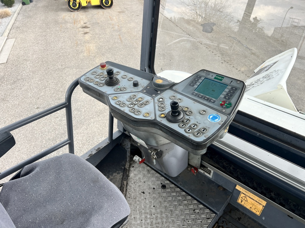 아스팔트 포장기 Vögele Super 1800-2 (111540) : 사진 8