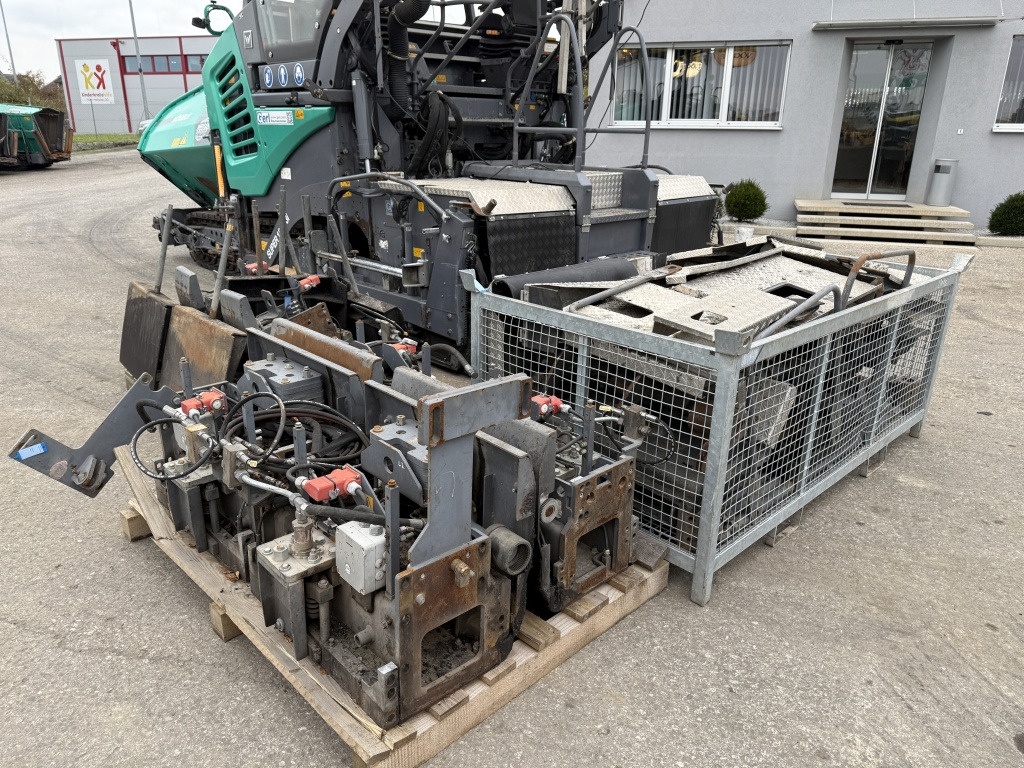 Vögele Super 1800-3i (111735) - 아스팔트 포장기 : 사진 5 Vögele Super 1800-3i (111735) - 아스팔트 포장기 : 사진 5