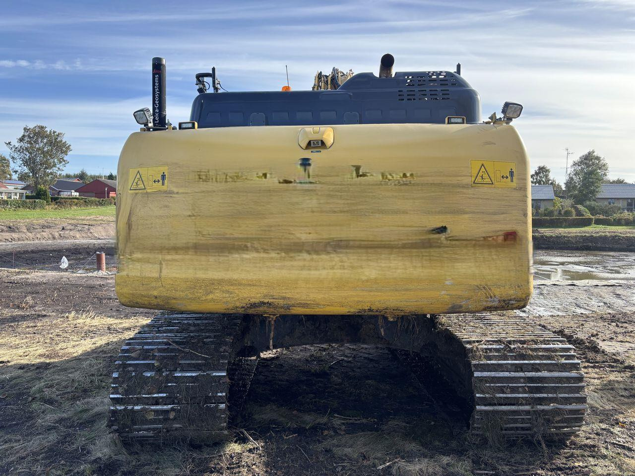 Komatsu PC240LC-11 - 크롤러 굴삭기 : 사진 4 Komatsu PC240LC-11 - 크롤러 굴삭기 : 사진 4